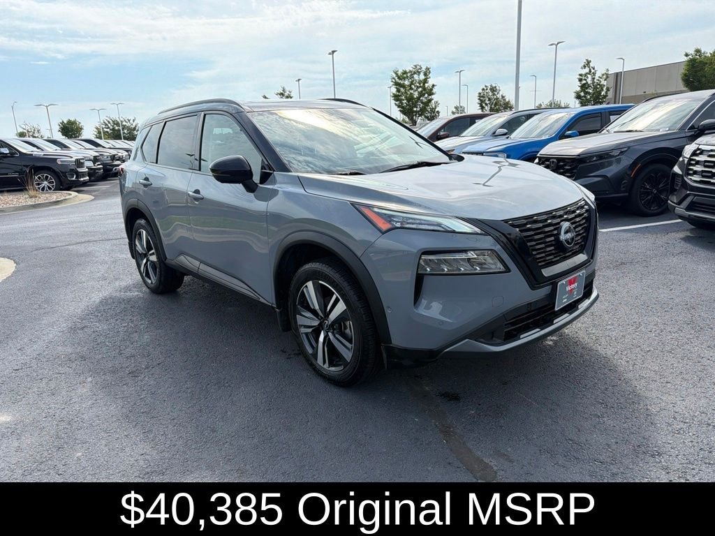 2023 Nissan Rogue SL