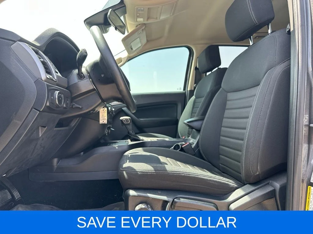 Used 2020 Gray Ford XLT image 9