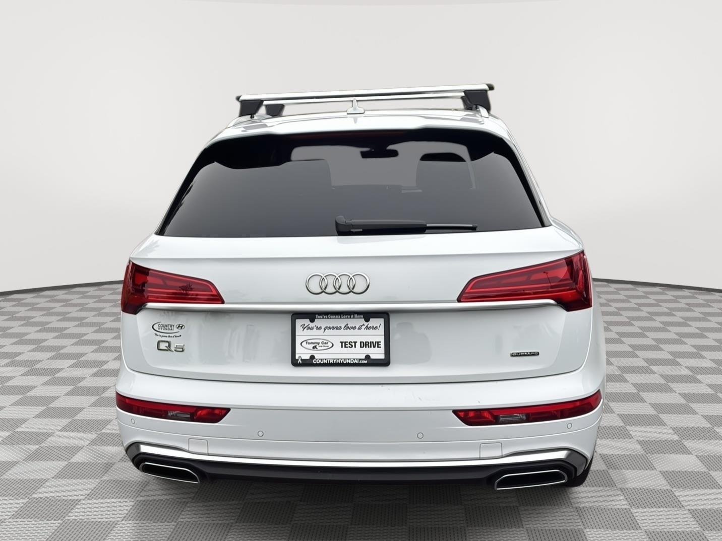 Used 2022 Glacier White Metallic Audi S line Premium image 6