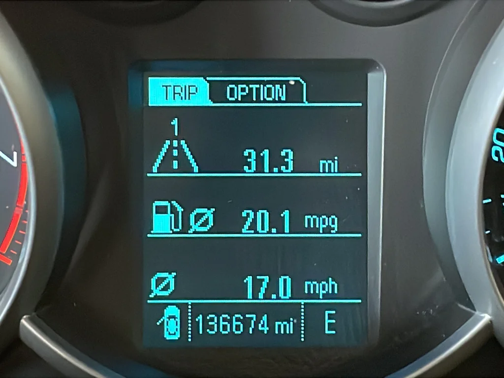 Used 2013 Silver Chevrolet LS image 13