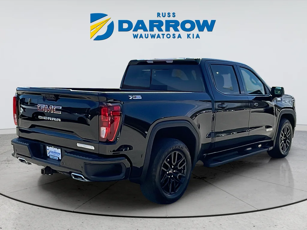 Used 2025 Black GMC Elevation image 5