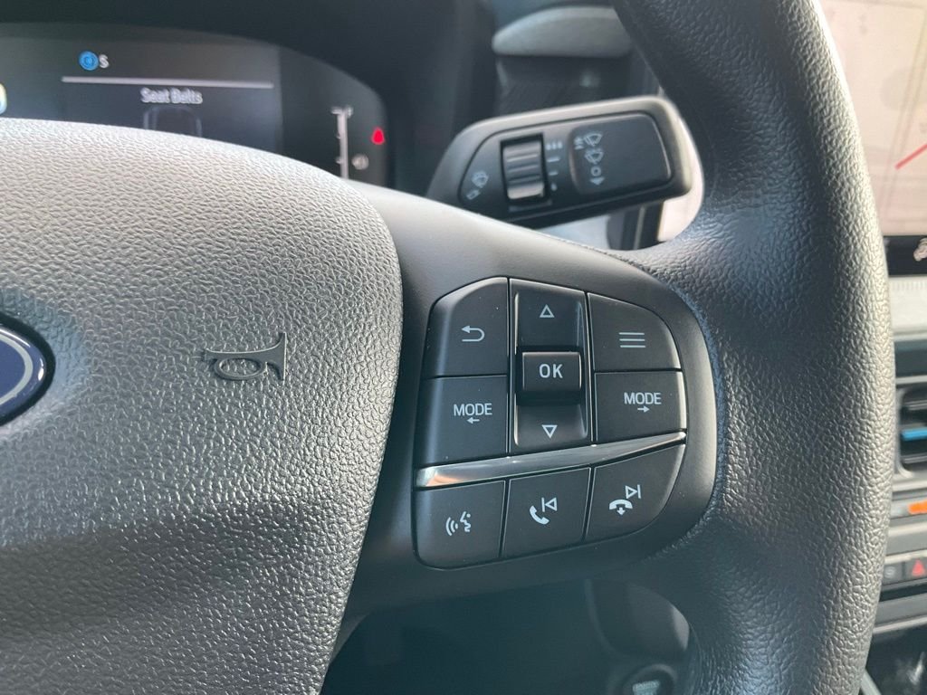 New 2026 Space White Metallic Ford XLT image 5