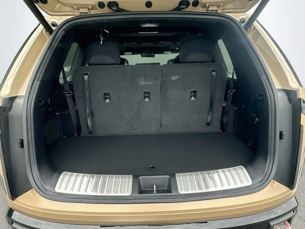 New 2027 Terrain Brown Matte Kia X-Pro SX Prestige image 28