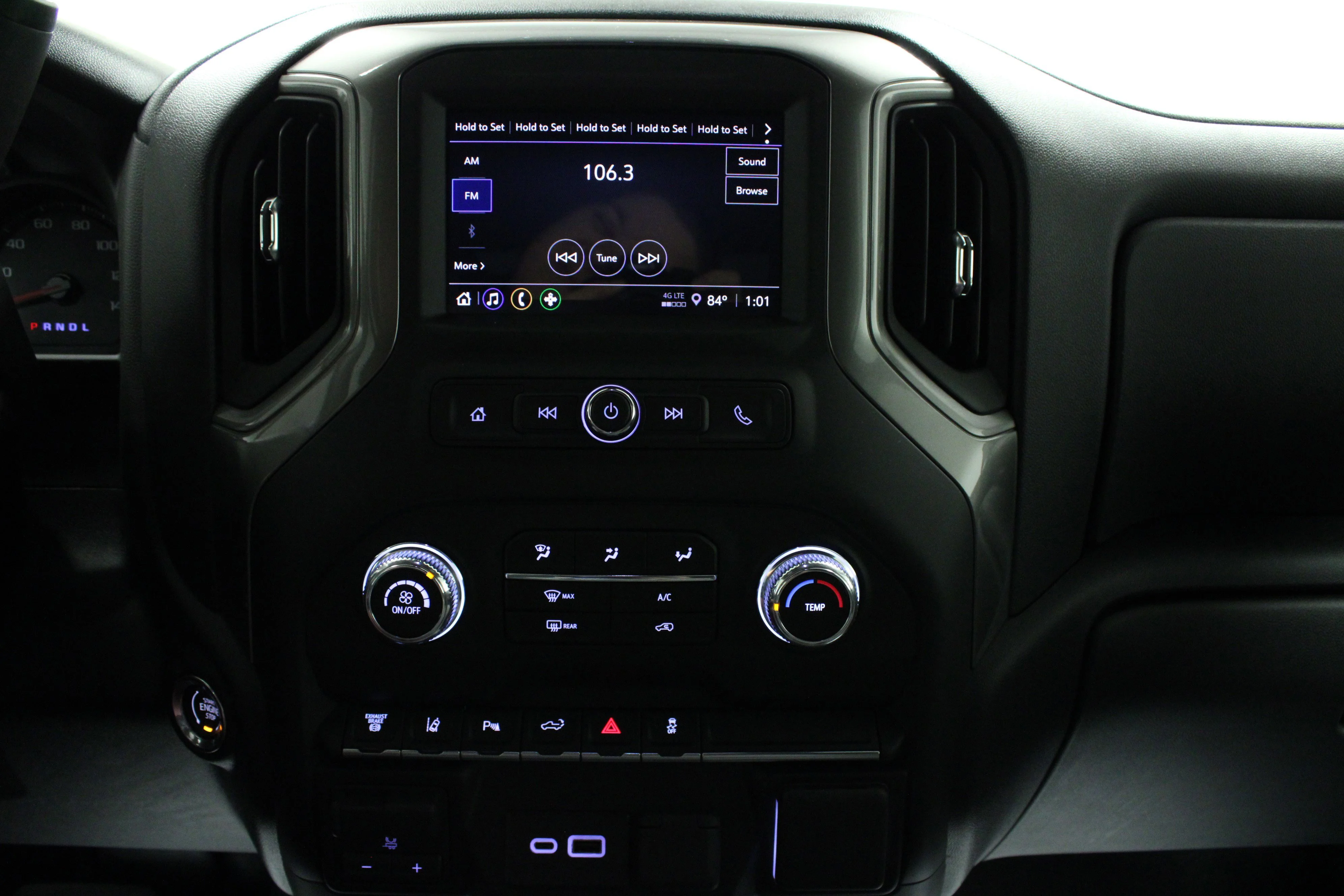 New 2026 Onyx Black GMC Pro image 20