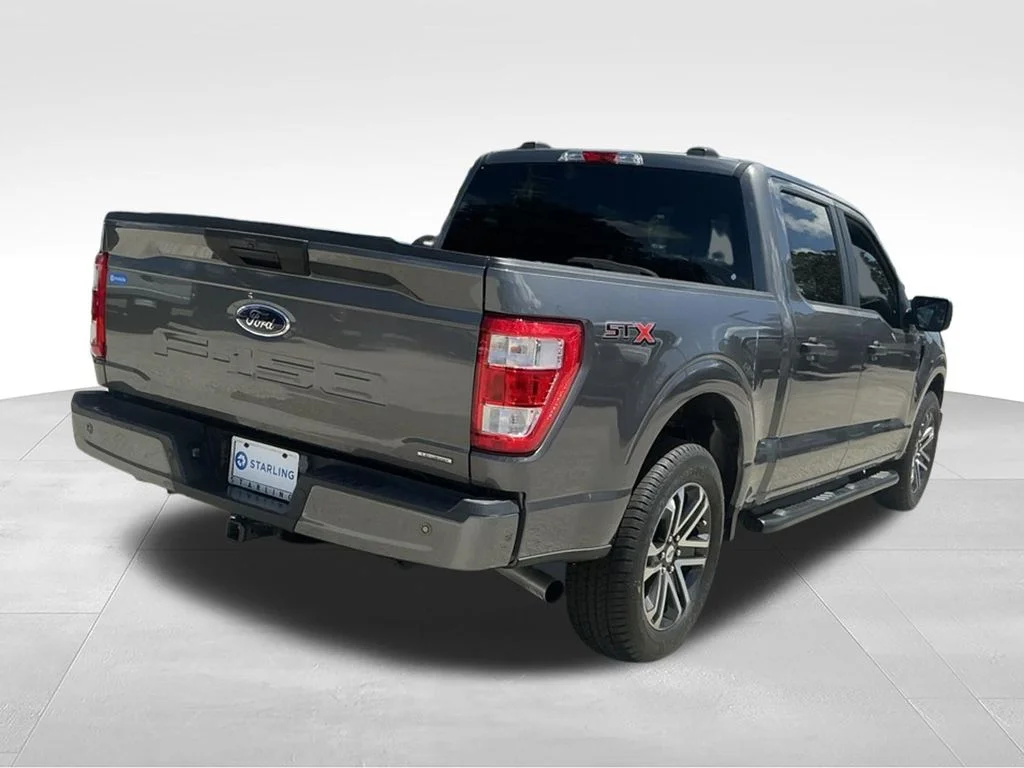Used 2023 Gray Ford XL image 9
