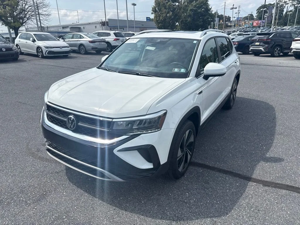 Certified Used 2024 Pure White Volkswagen 1.5T SE image 9