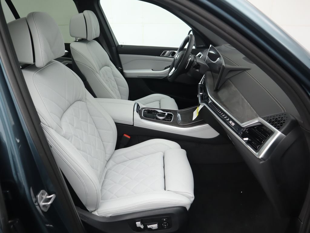 Certified Used 2026 Blue BMW sDrive40i image 22