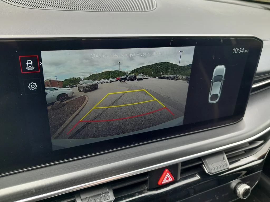 Used 2025 White Kia GT-Line image 21