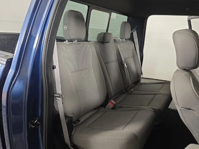 Used 2018 Blue Ford XLT image 27