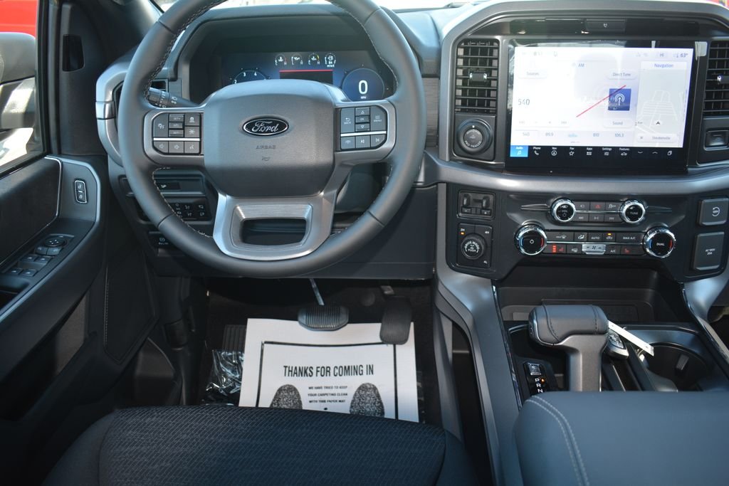 New 2026 Carbonized Gray Metallic Ford XLT image 6