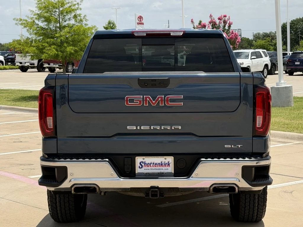 Used 2024 Blue GMC SLT image 5
