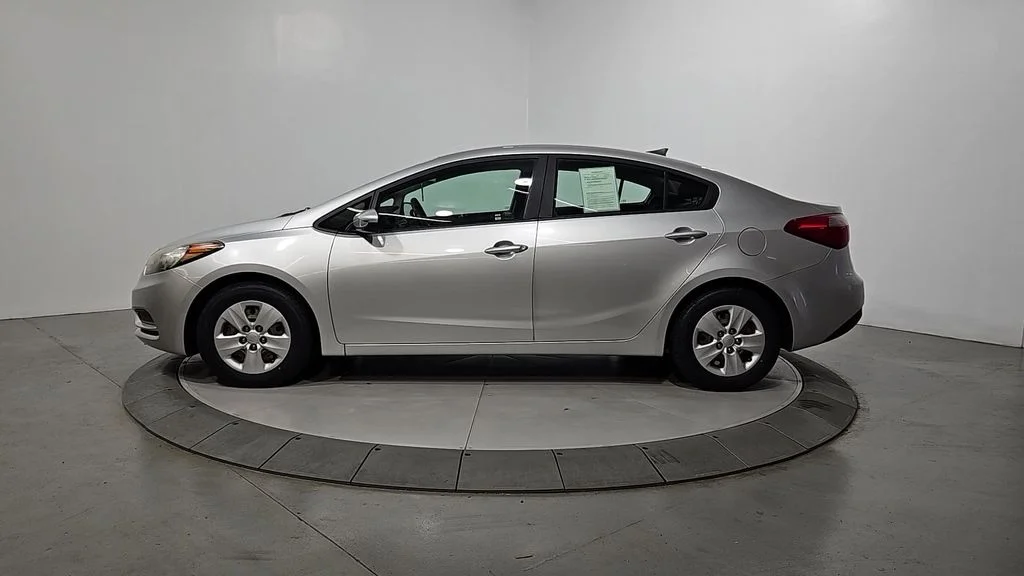 Used 2014 Kia Forte LX with VIN KNAFK4A61E5207275 for sale in Roanoke, VA