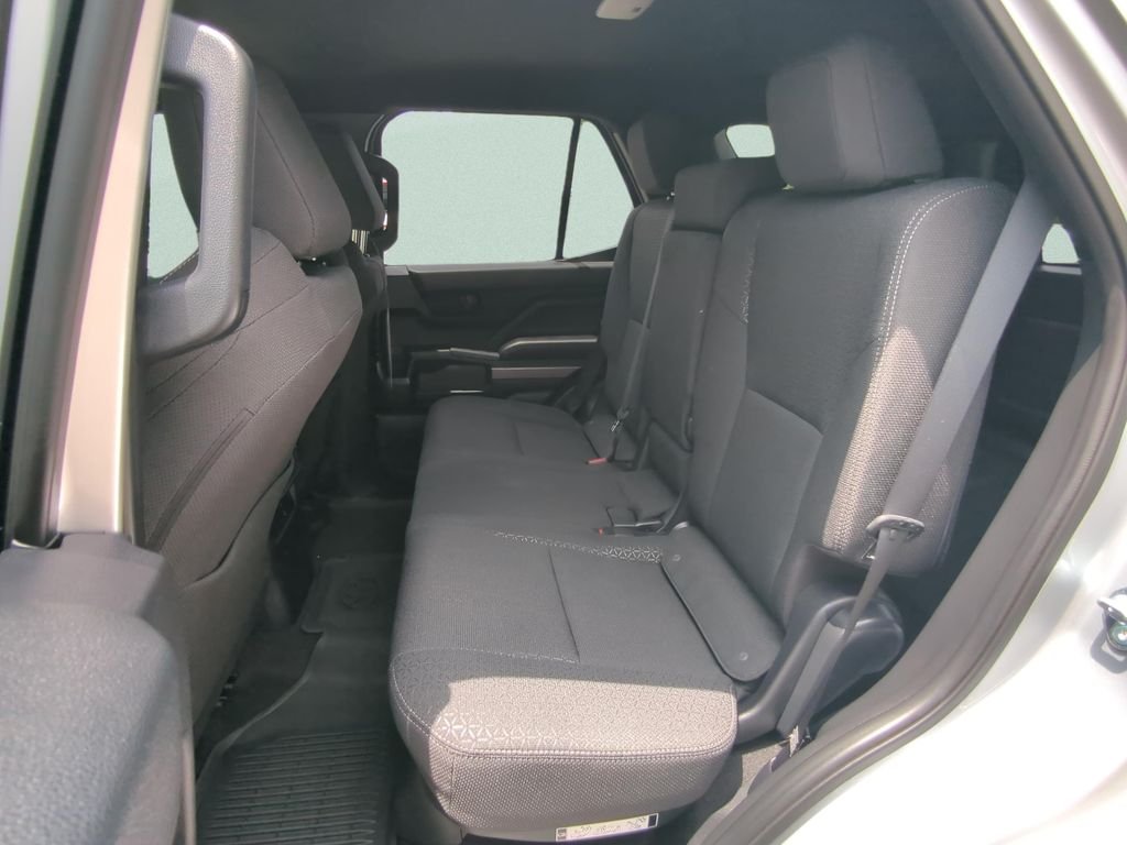 Certified Used 2026  Toyota SR5 image 32