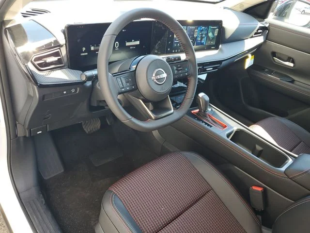 2026 Nissan KICKS SR - Photo 11