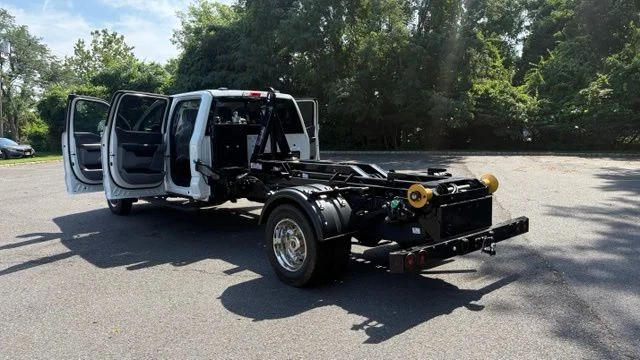 2026 Ford F-550 Super Duty Chassis Cab XL - Photo 39