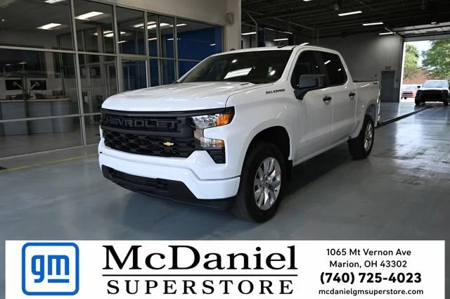 New 2026 Summit White Chevrolet Custom image 1