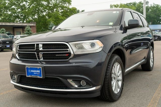 Used 2015 Gray Dodge SXT image 2