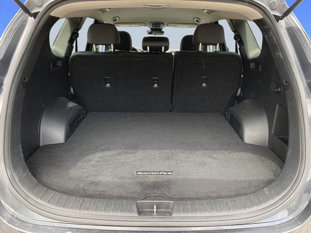 Used 2022 Portofino Gray Hyundai SEL image 29