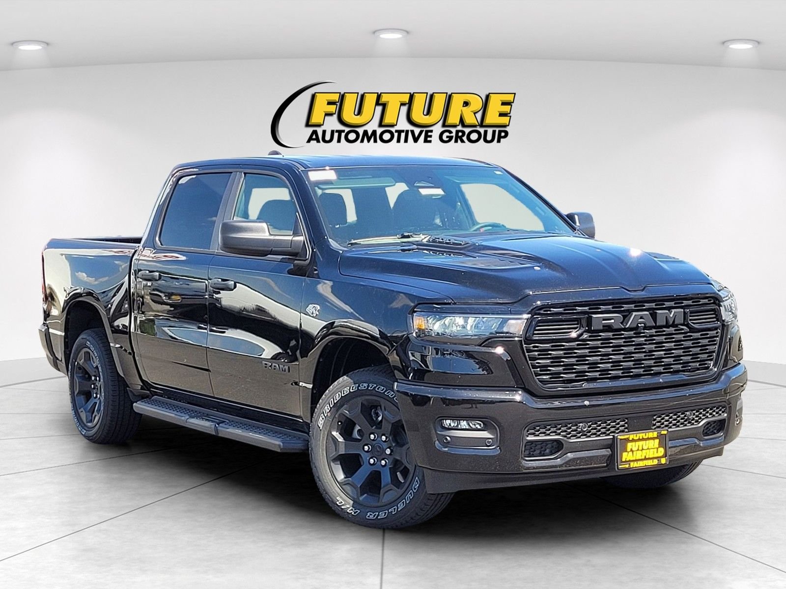 2026 RAM 1500 Express 4x4 Crew Cab 5'7's photo