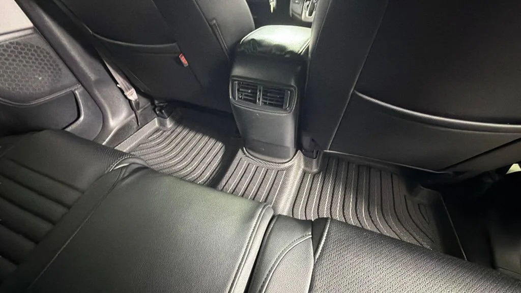Used 2017 Gray Honda LX image 29