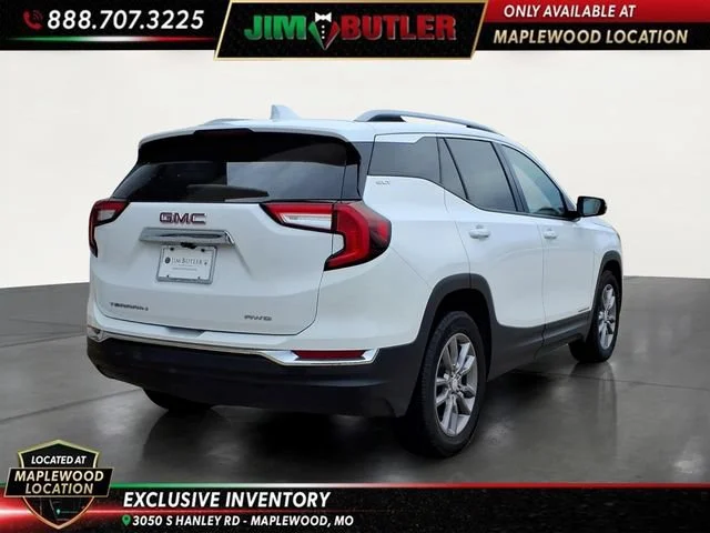 Used 2024 Summit White GMC SLT image 4
