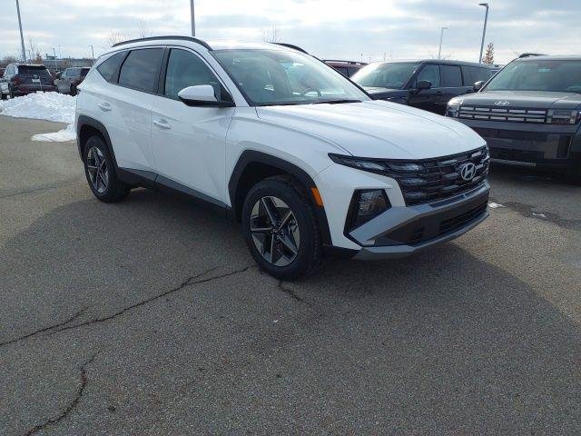 New 2026 White Pearl Hyundai SEL image 4