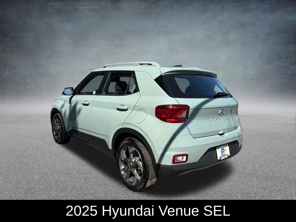 Used 2025 Mirage Green Hyundai SEL image 3