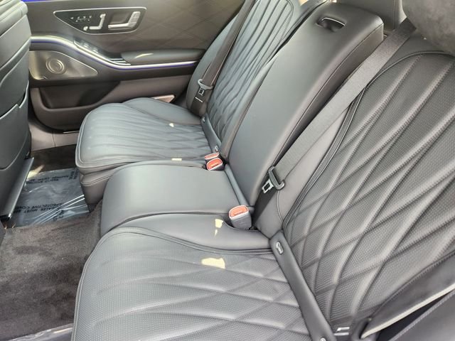2026 Mercedes-Benz S-Class AMG S 63 - Photo 12