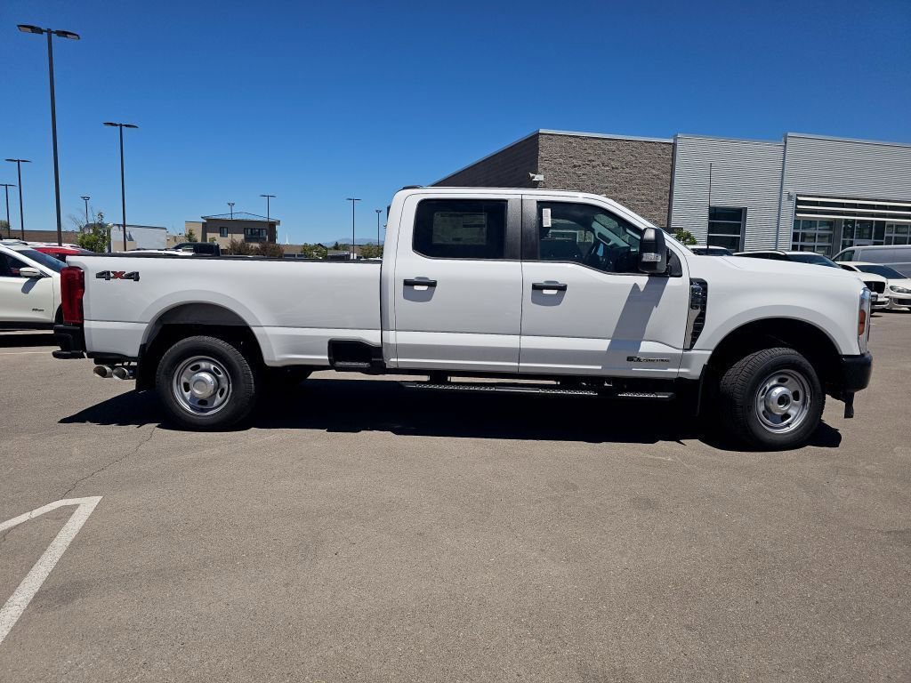 New 2026 Oxford White Ford XL image 25