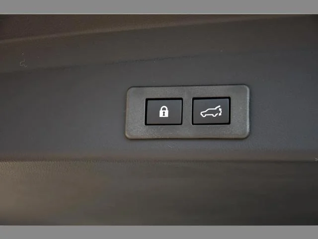 New 2026 CRYSTAL WHITE PEARL Subaru Touring 7-Passenger image 22
