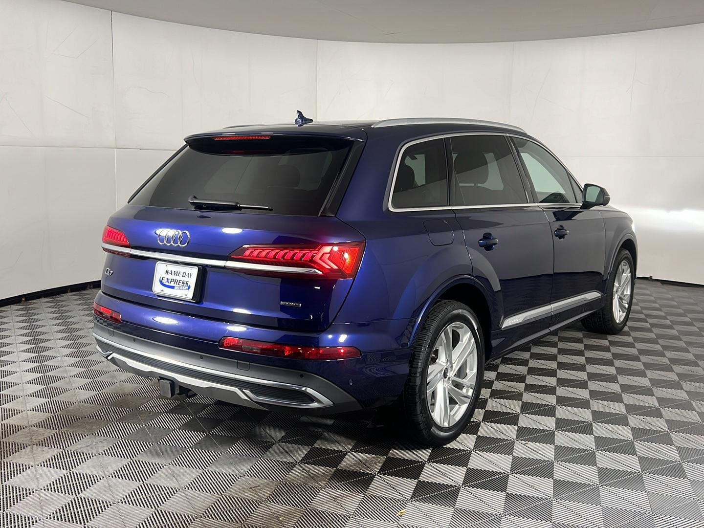 Used 2023 Navarra Blue Metallic Audi Premium Plus image 9