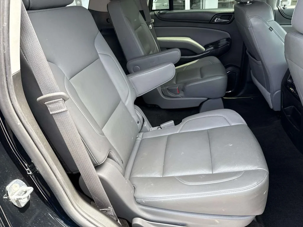 Used 2016 Black Chevrolet LT image 9