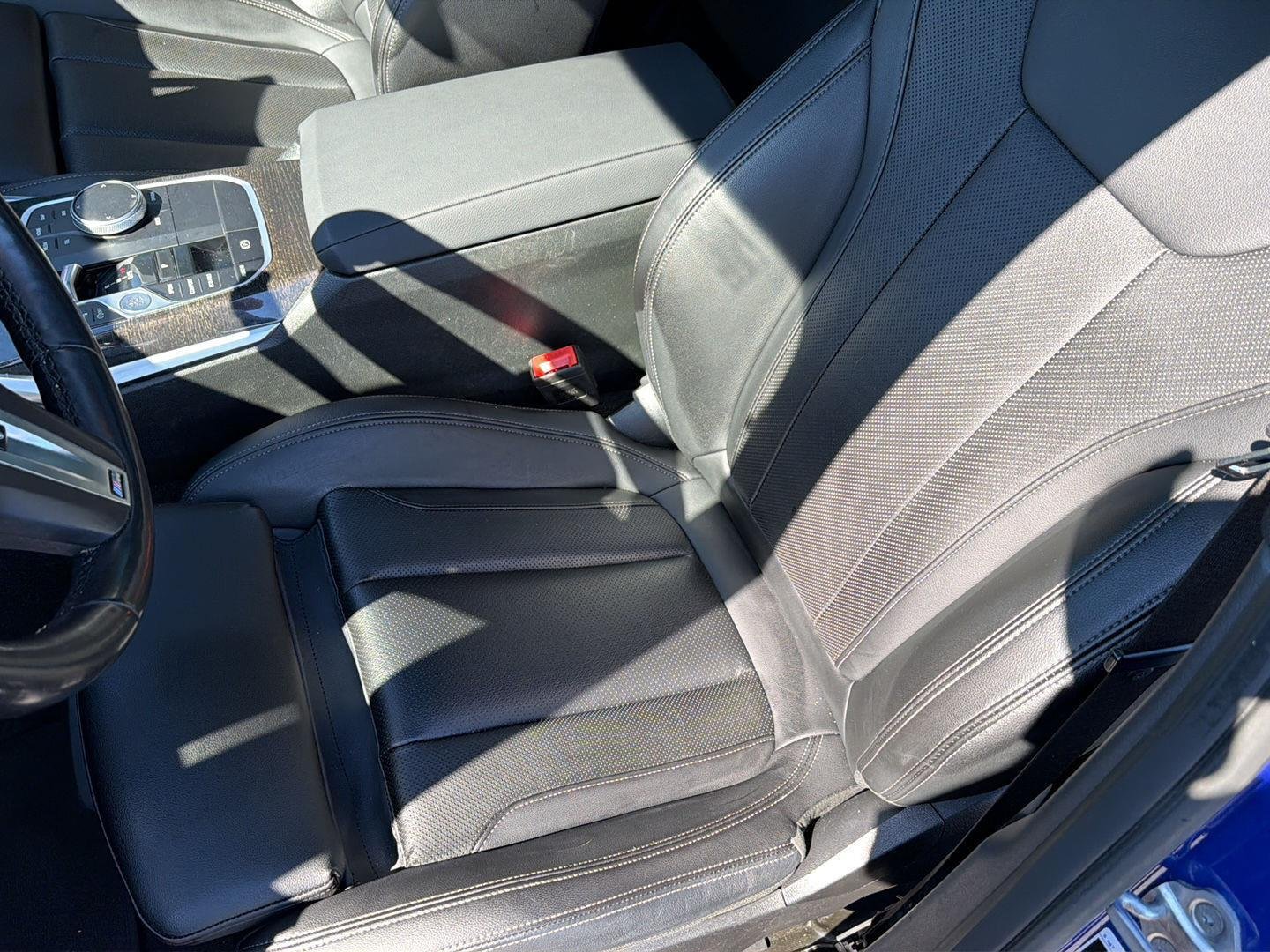 Used 2024 Portimao Blue Metallic BMW 330i image 31