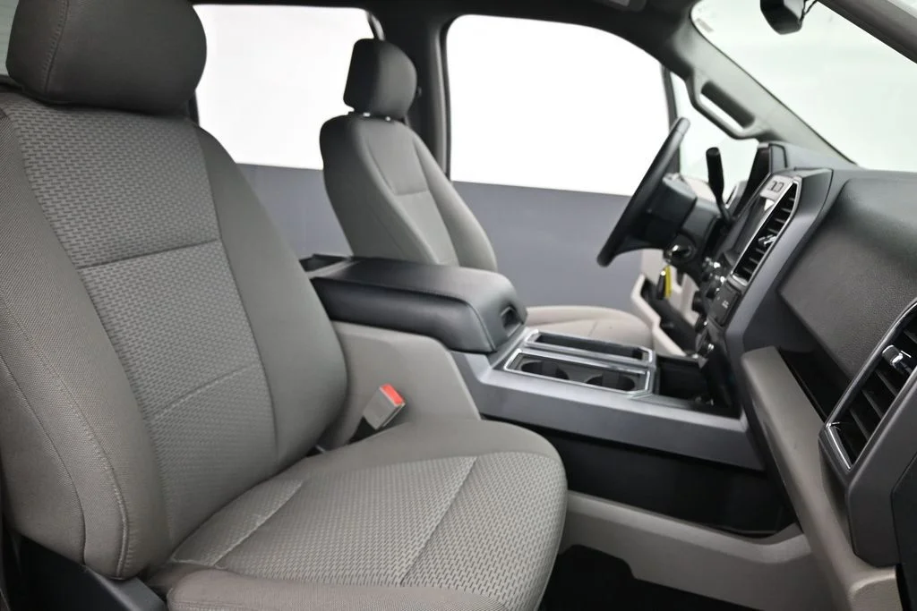 Used 2019 Gray Ford XLT image 23