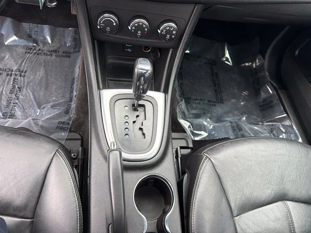 Used 2013 Black Dodge SXT image 14