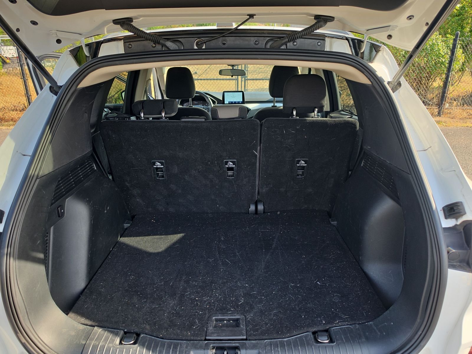 Used 2020 Star White Ford SE image 11