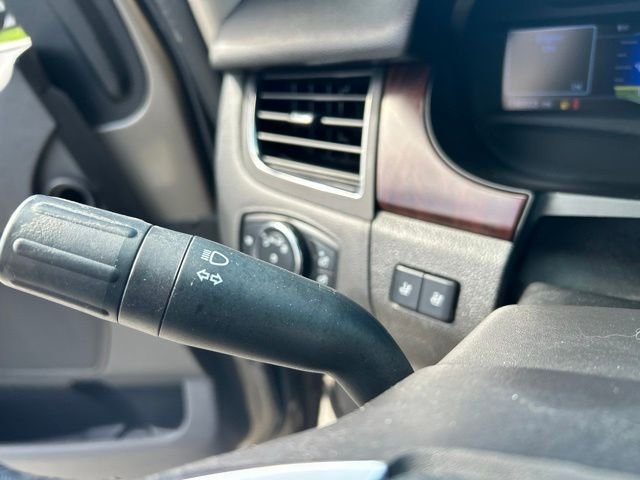 Used 2013 Gray Ford Limited image 24