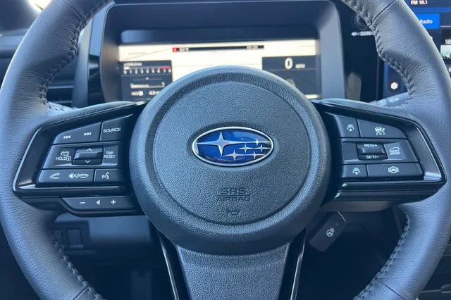 New 2026 CRYSTAL WHITE PEARL Subaru Limited image 20