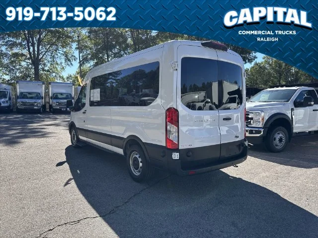 Used 2024 White Ford XL image 8