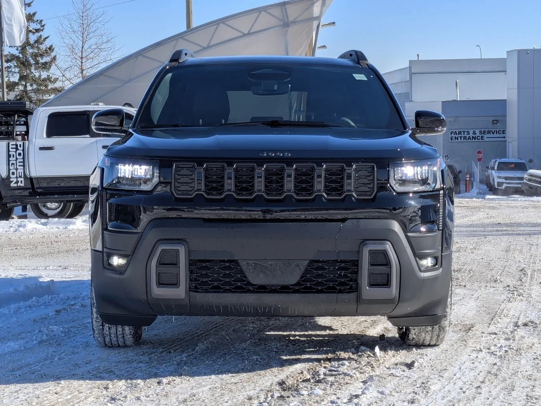 New 2026 Black Jeep Limited - - 4x4 - 1.6L Hybrid - Tech Group - Navigation - 9 Speakers - Hands-free Liftgate & More! image 3