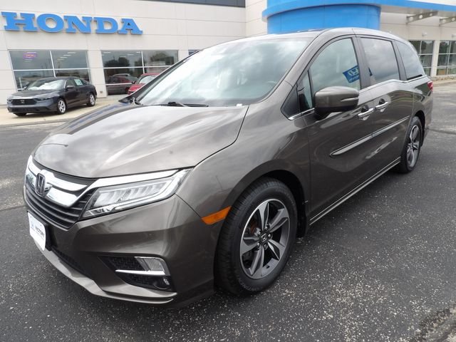 Used 2020 Pacific Pewter Metallic Honda Touring image 3