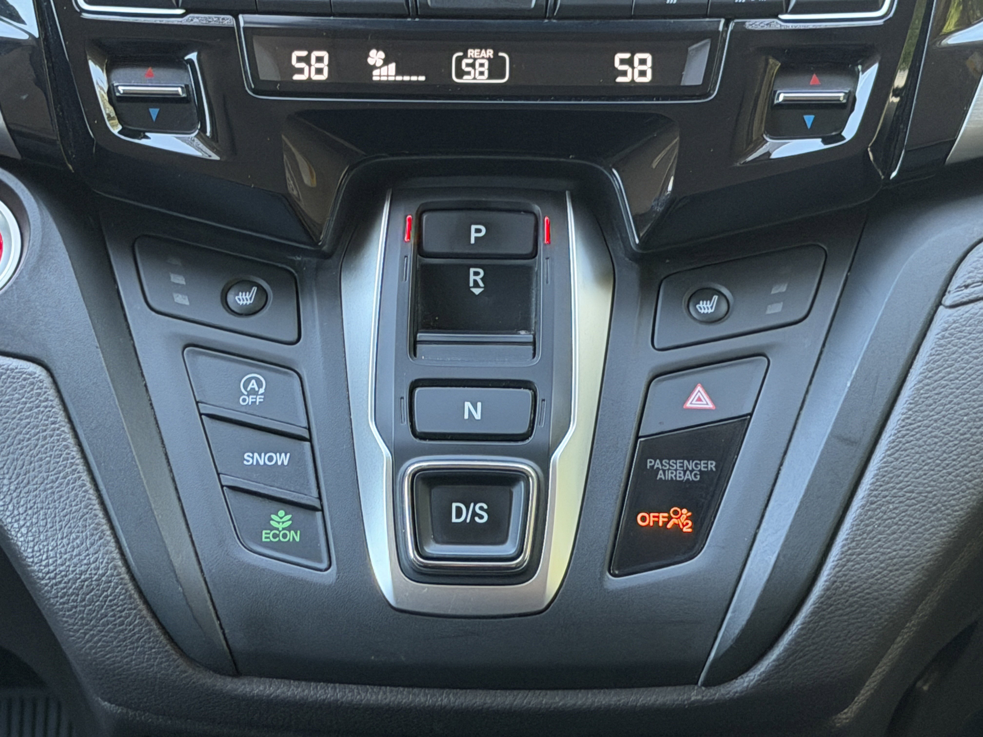 Used 2024  Honda EX-L image 16