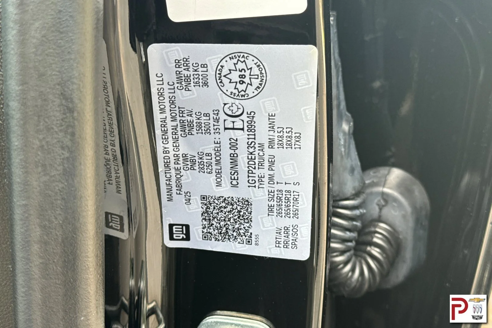 Certified Used 2025 Black GMC AT4 image 33