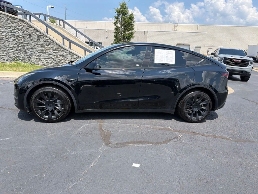 Used 2022 Black Tesla Long Range image 4