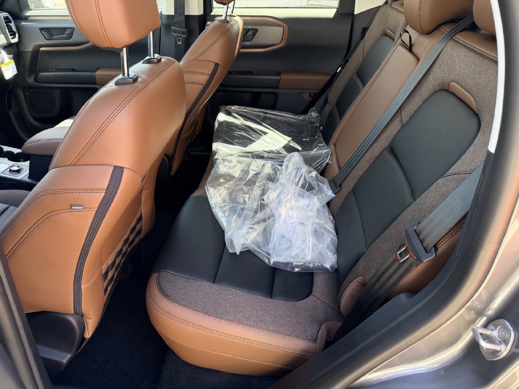 New 2026 Carbonized Gray Metallic Ford Outer Banks® image 15
