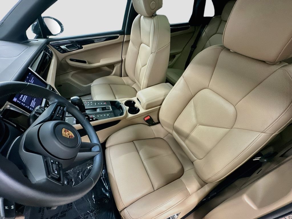 Used 2025 Black Porsche  image 5