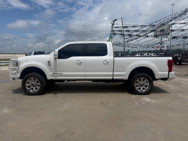 Used 2018 White Ford LARIAT image 2