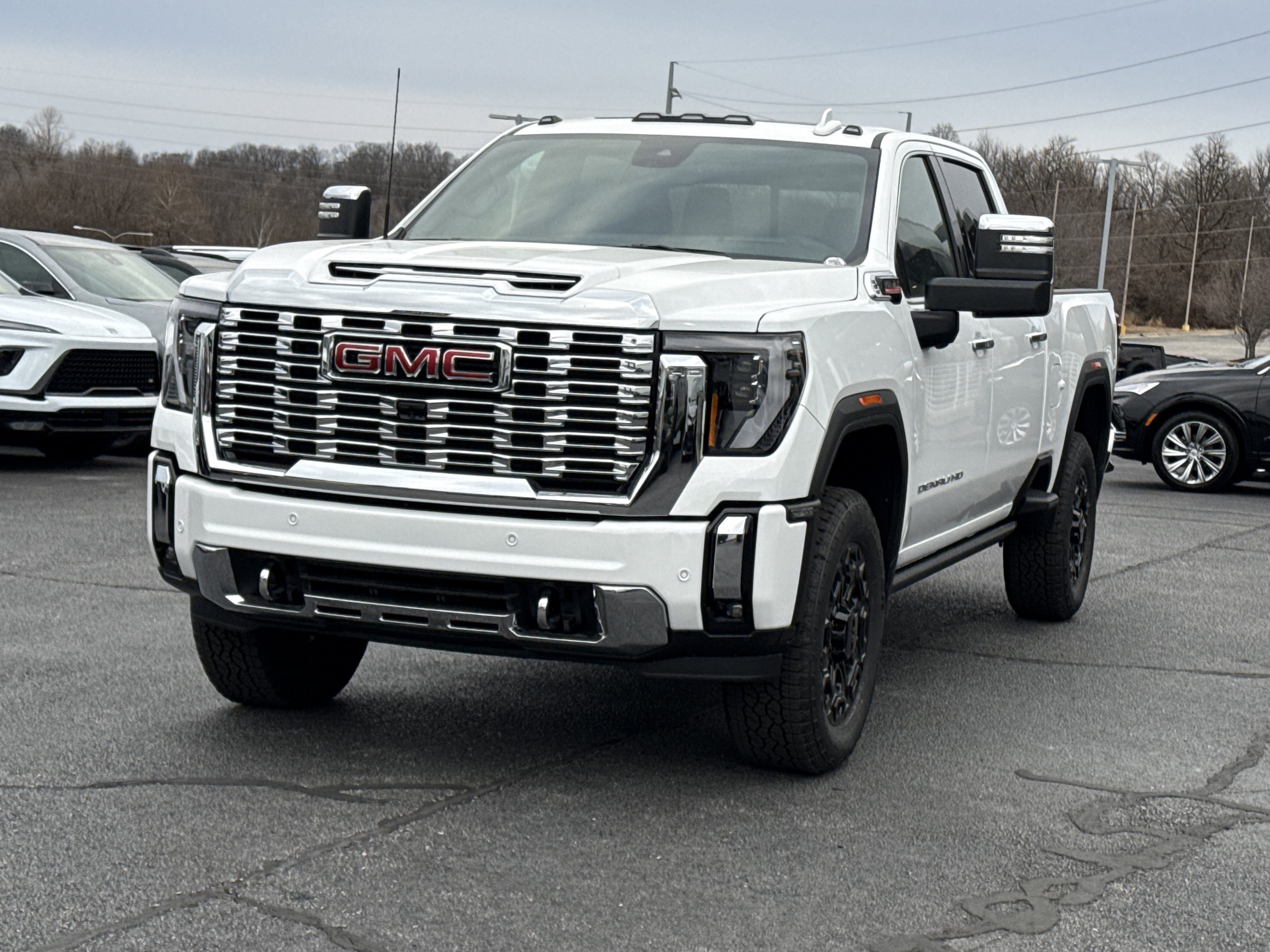 2026 GMC Sierra 3500HD Denali - Photo 13