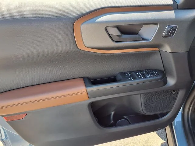 New 2026 Azure Gray Metallic Tri-Coat Ford Outer Banks image 11