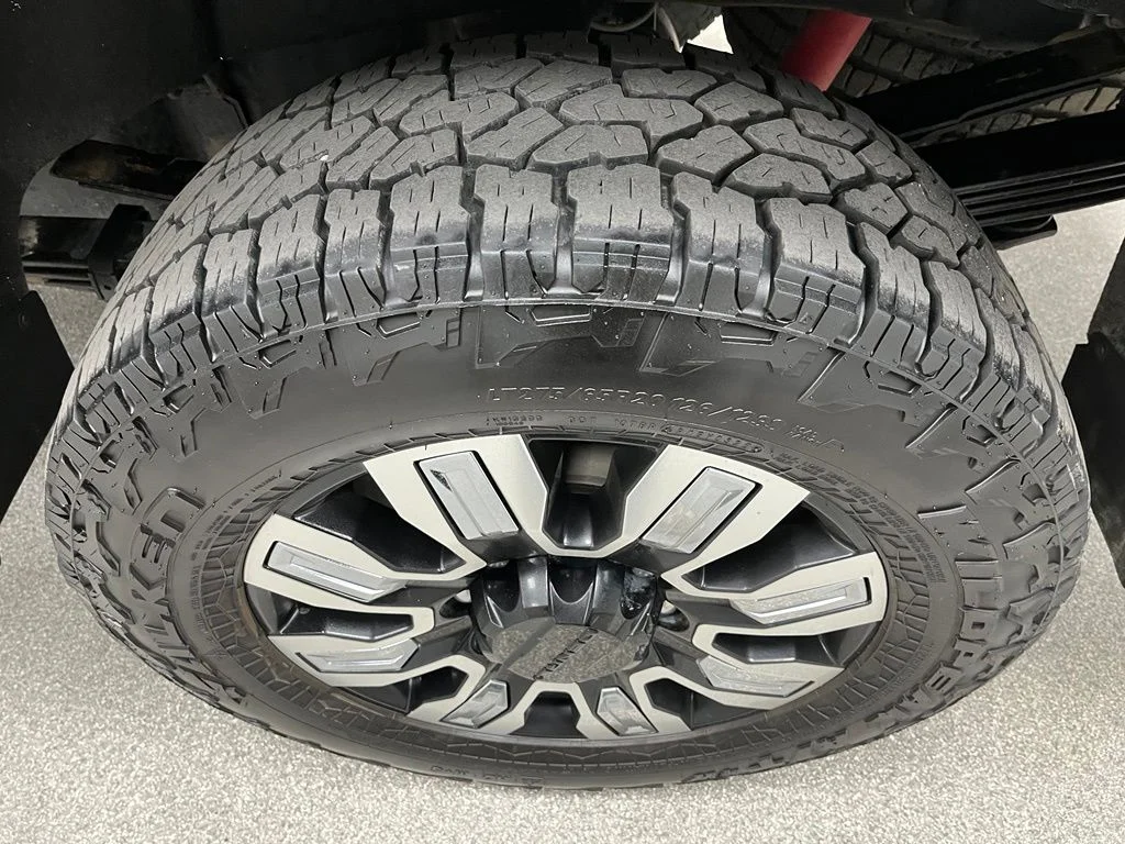 Used 2024 Black GMC Denali image 14